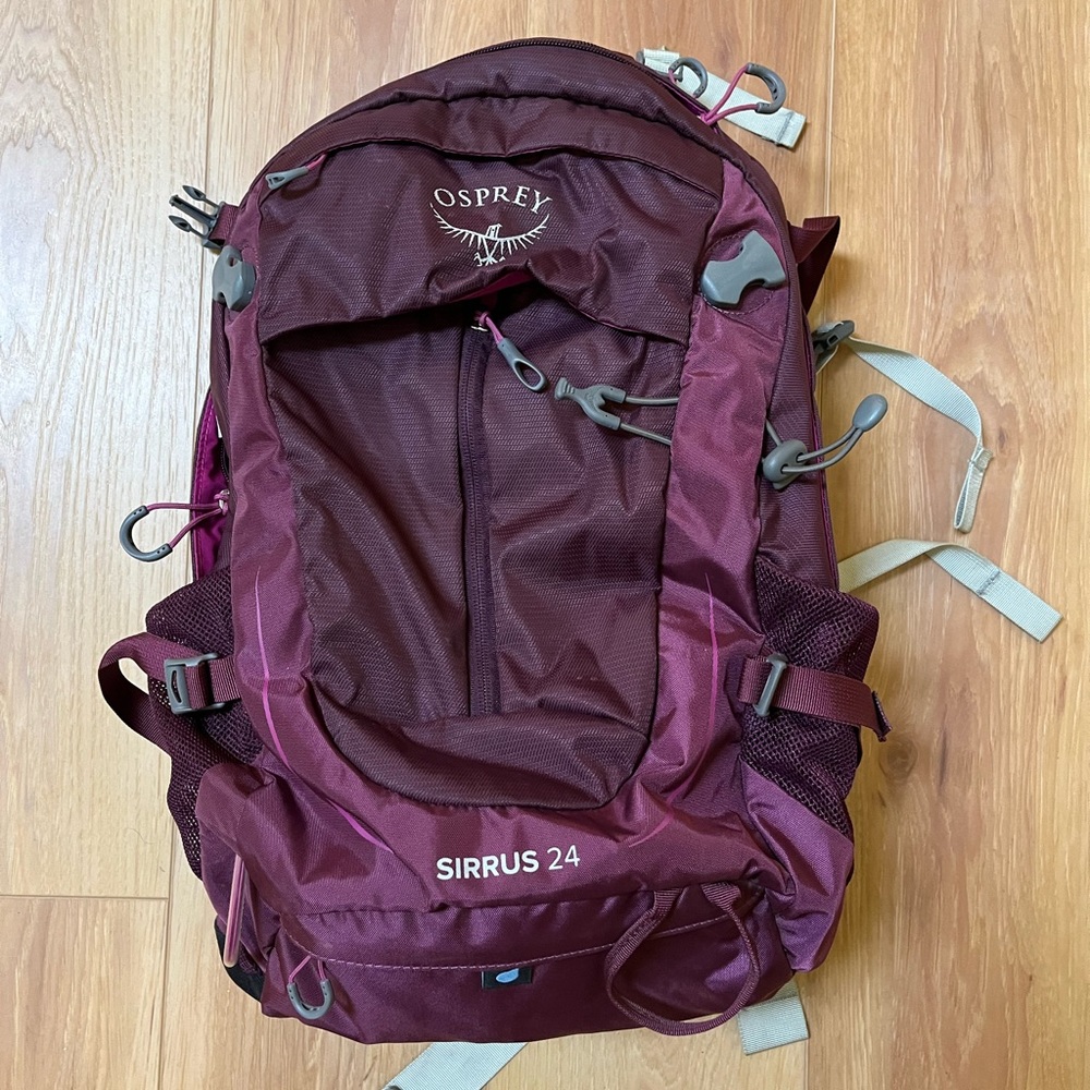 Osprey Sirrus 24 Hiking Daypack Backpack